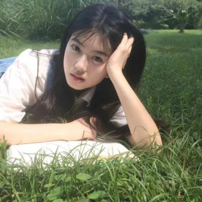 黄蜂女